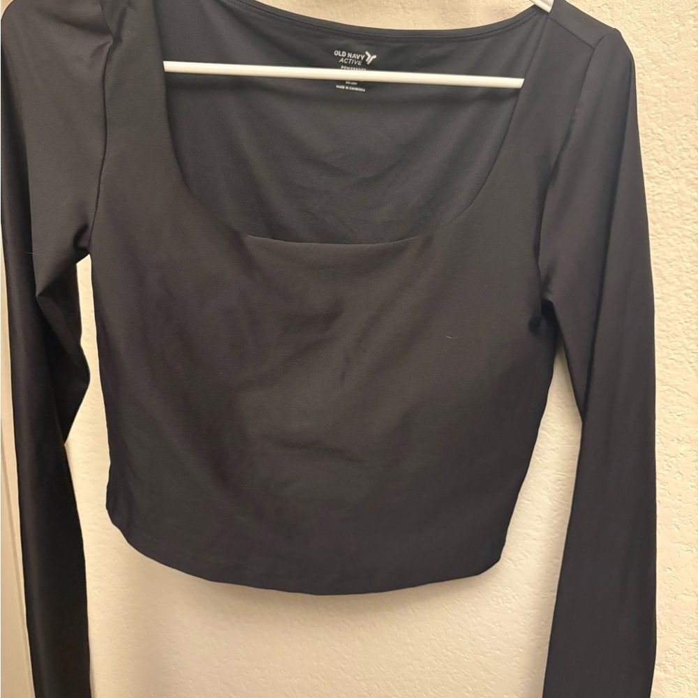 Old Navy Black Long-Sleeve Square-Neck Crop Top